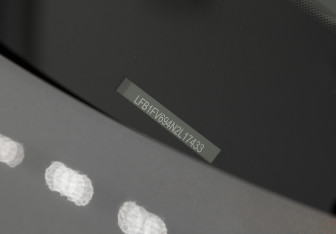 Новый Hongqi E-HS9 2022 (27 фото)