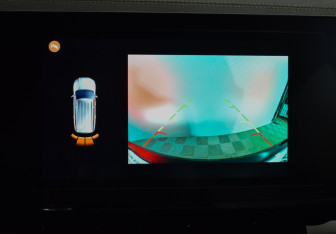 Подержанный автомобиль GAC GS8 2023 года (16 фото)