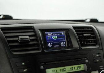 Подержанный автомобиль Toyota Highlander 2011 года (13 фото)