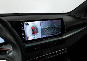 Подержанный автомобиль Geely Coolray 2023 года (16 фото)