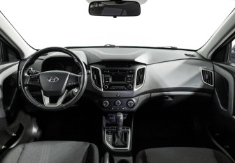 Подержанный автомобиль Hyundai Creta 2017 года (13 фото)