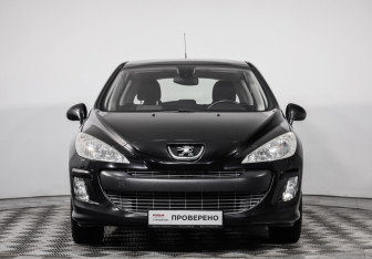 Подержанный автомобиль Peugeot 308 Hatchback 2008 года (2 фото)