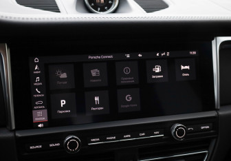 Подержанный автомобиль Porsche Macan 2019 года (15 фото)