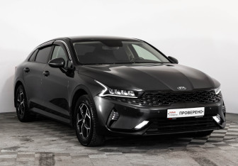 Подержанный автомобиль Kia K5 2021 года (5 фото)