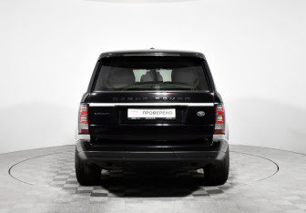 Подержанный автомобиль Land Rover Range Rover 2014 года (6 фото)