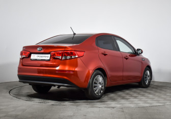 Подержанный автомобиль Kia Rio Sedan 2016 года (5 фото)