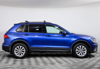 Подержанный автомобиль Volkswagen Tiguan 2020 года (4 фото)