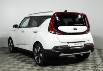 Подержанный автомобиль Kia Soul 2021 года (7 фото)