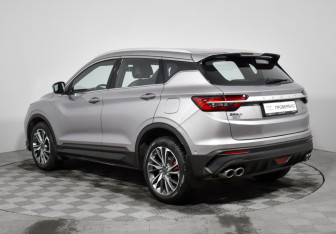 Подержанный автомобиль Geely Coolray 2023 года (7 фото)