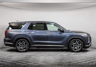 Подержанный автомобиль Hyundai Palisade 2023 года (4 фото)