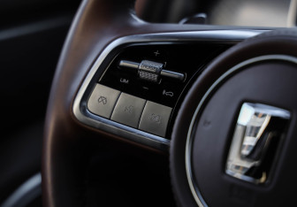 Подержанный автомобиль Tank 700 2024 года (13 фото)