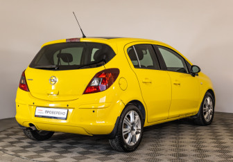 Подержанный автомобиль Opel Corsa 2013 года (5 фото)