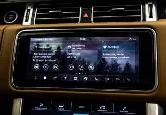 Подержанный автомобиль Land Rover Range Rover 2019 года (17 фото)