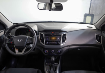 Подержанный автомобиль Hyundai Creta 2019 года (6 фото)