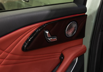 Подержанный автомобиль Exeed RX 2023 года (22 фото)