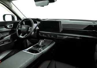 Подержанный автомобиль Haval H3 2024 года (9 фото)