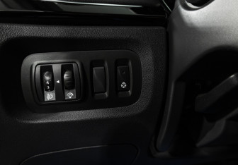 Подержанный автомобиль Renault Kaptur 2021 года (19 фото)