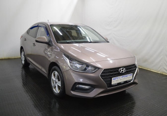 Подержанный автомобиль Hyundai Solaris Sedan 2019 года (3 фото)