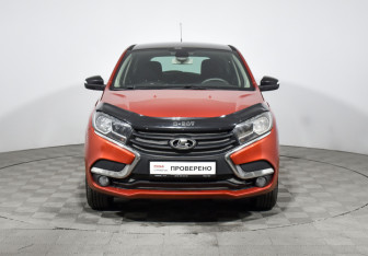 Подержанный автомобиль LADA (ВАЗ) XRAY 2016 года (2 фото)