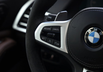 Подержанный автомобиль BMW X7 2019 года (17 фото)