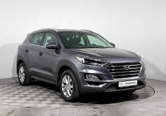 Подержанный автомобиль Hyundai Tucson 2019 года (3 фото)