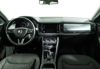 Подержанный автомобиль Skoda Kodiaq 2019 года (13 фото)