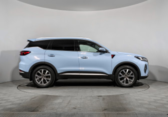 Подержанный автомобиль Chery Tiggo 7 Pro Max 2022 года (4 фото)