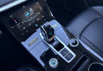 Подержанный автомобиль Chery Tiggo 8 Pro Max 2022 года (11 фото)