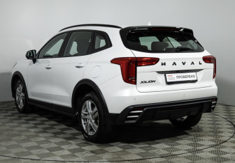 Подержанный автомобиль Haval Jolion 2024 года (7 фото)