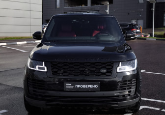 Подержанный автомобиль Land Rover Range Rover 2019 года (3 фото)