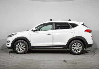 Подержанный автомобиль Hyundai Tucson 2019 года (8 фото)