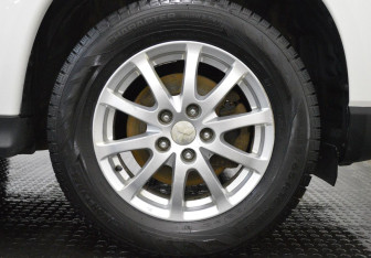 Подержанный автомобиль Mitsubishi ASX 2011 года (9 фото)