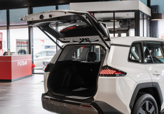 Новый Toyota RAV4 2026 (9 фото)