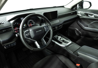 Подержанный автомобиль Haval Jolion 2025 года (11 фото)