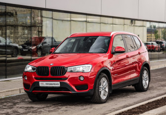 Подержанный автомобиль BMW X3 2017 года (3 фото)