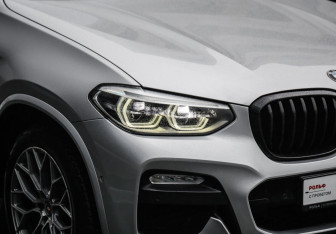 Подержанный автомобиль BMW X3 2019 года (11 фото)