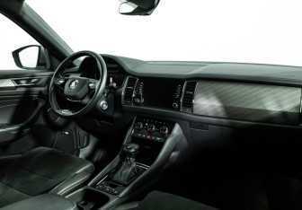 Подержанный автомобиль Skoda Kodiaq 2022 года (9 фото)