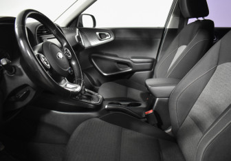 Подержанный автомобиль Kia Soul 2020 года (10 фото)