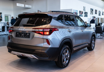 Новый Kia Seltos 2025 (6 фото)