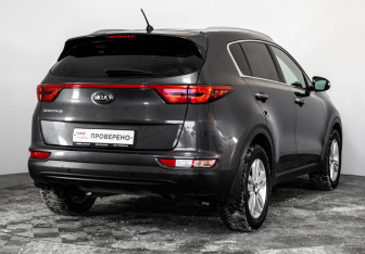 Подержанный автомобиль Kia Sportage 2016 года (5 фото)