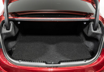 Подержанный автомобиль Mazda 6 Sedan 2020 года (19 фото)