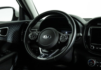 Подержанный автомобиль Kia Soul 2019 года (15 фото)