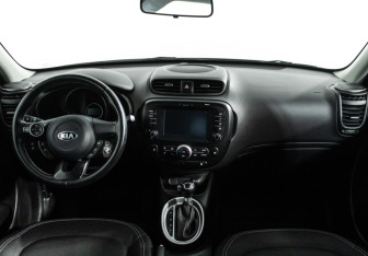 Подержанный автомобиль Kia Soul 2018 года (13 фото)