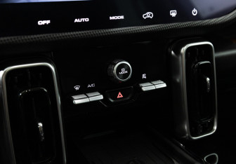 Подержанный автомобиль Haval Dargo 2023 года (20 фото)