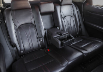 Подержанный автомобиль Lexus RX 2016 года (33 фото)