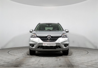 Подержанный автомобиль Renault Koleos 2014 года (2 фото)