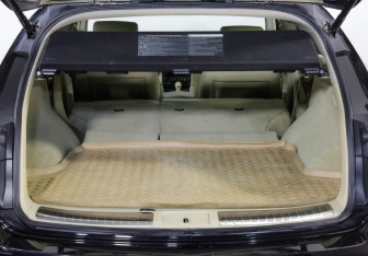 Подержанный автомобиль Infiniti FX 2012 года (37 фото)