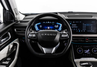 Подержанный автомобиль Exeed VX 2022 года (12 фото)