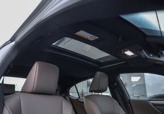 Новый Lexus ES 2025 (13 фото)
