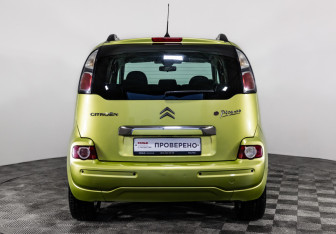 Подержанный автомобиль Citroen C3 Picasso 2009 года (6 фото)